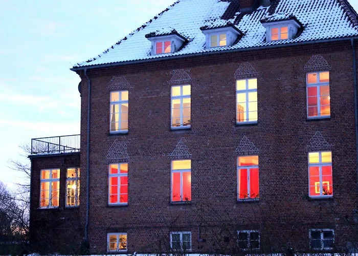 Gutshaus Gottin Han/Misafirhane Warnkenhagen (Rostock)