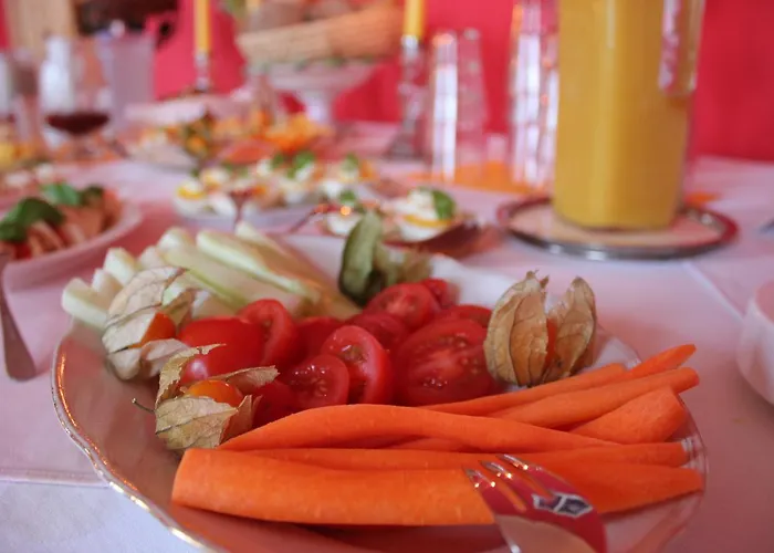 Gutshaus Gottin Han/Misafirhane Warnkenhagen (Rostock)